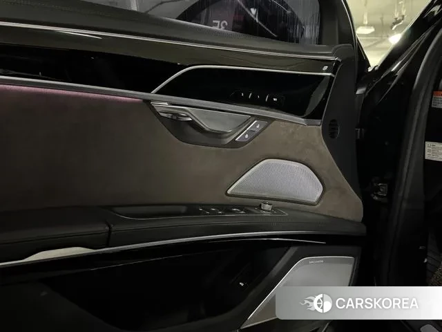 Audi A8 (D5) id 3504223 из Кореи 14