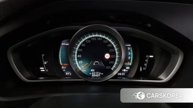 Volvo V40 Cross-Country id 3248785 из Кореи 18