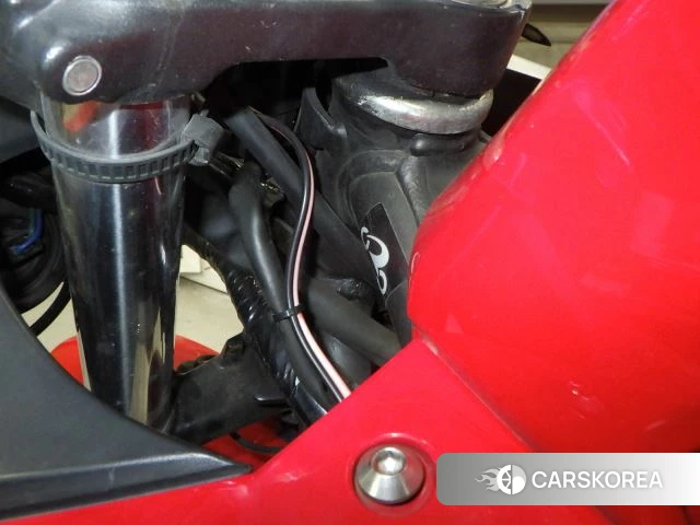 Проданный Honda CBR250R ABS id 3946908 из Японии, фото 30