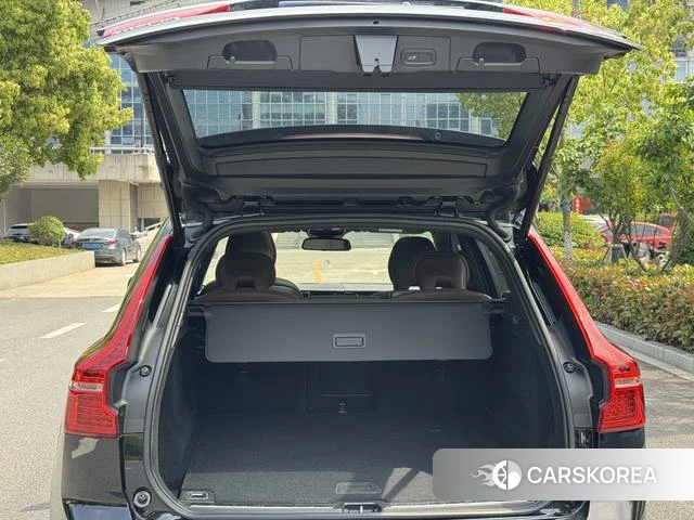 Volvo XC60 id 4212839 из Китая 21