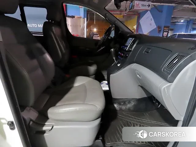 Hyundai The New Grand Starex id 3602275 из Кореи 18