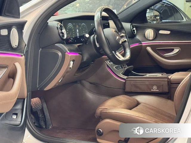 Mercedes-Benz E-class (imported) id 4278752 из Китая 22