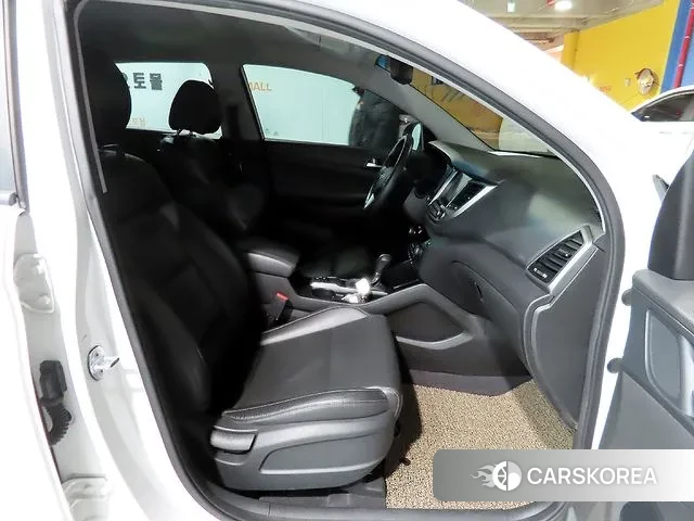 Hyundai All New Tucson id 3617359 из Кореи 18