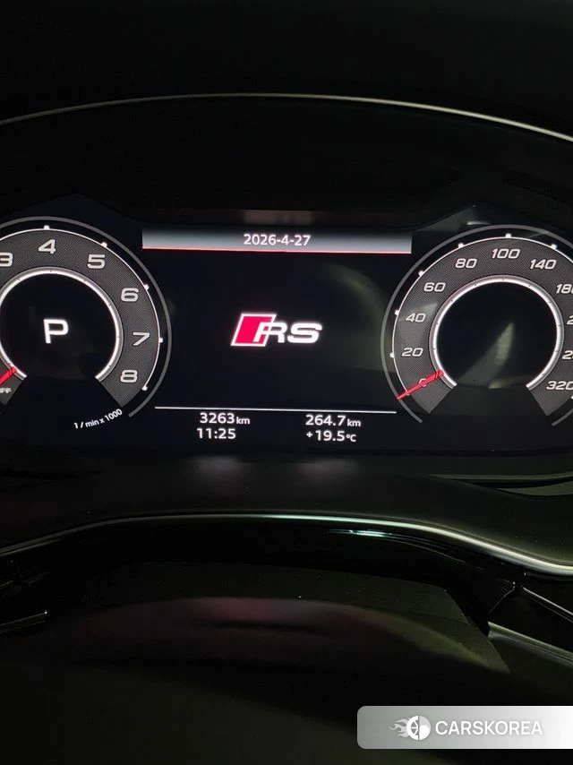 Audi RSQ8 (4M) id 4222629 из Кореи 11