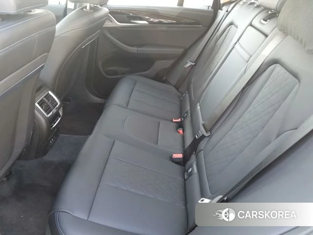 BMW X3 id 4334898 из Китая 16