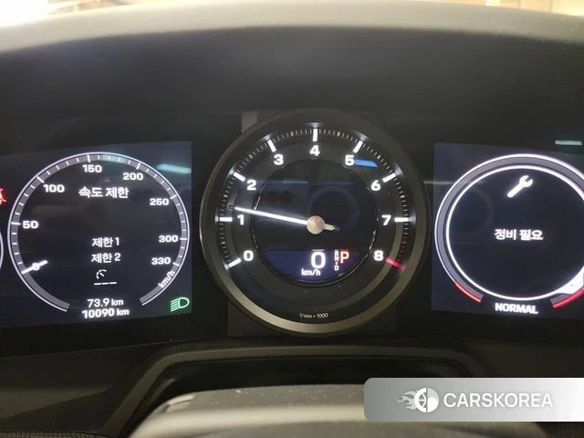 Porsche 911(992) id 4594472 из Кореи 18