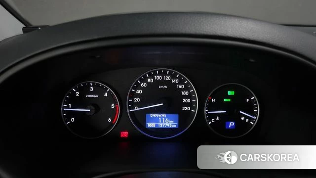 Hyundai The New Grand Starex id 4285516 из Кореи 32
