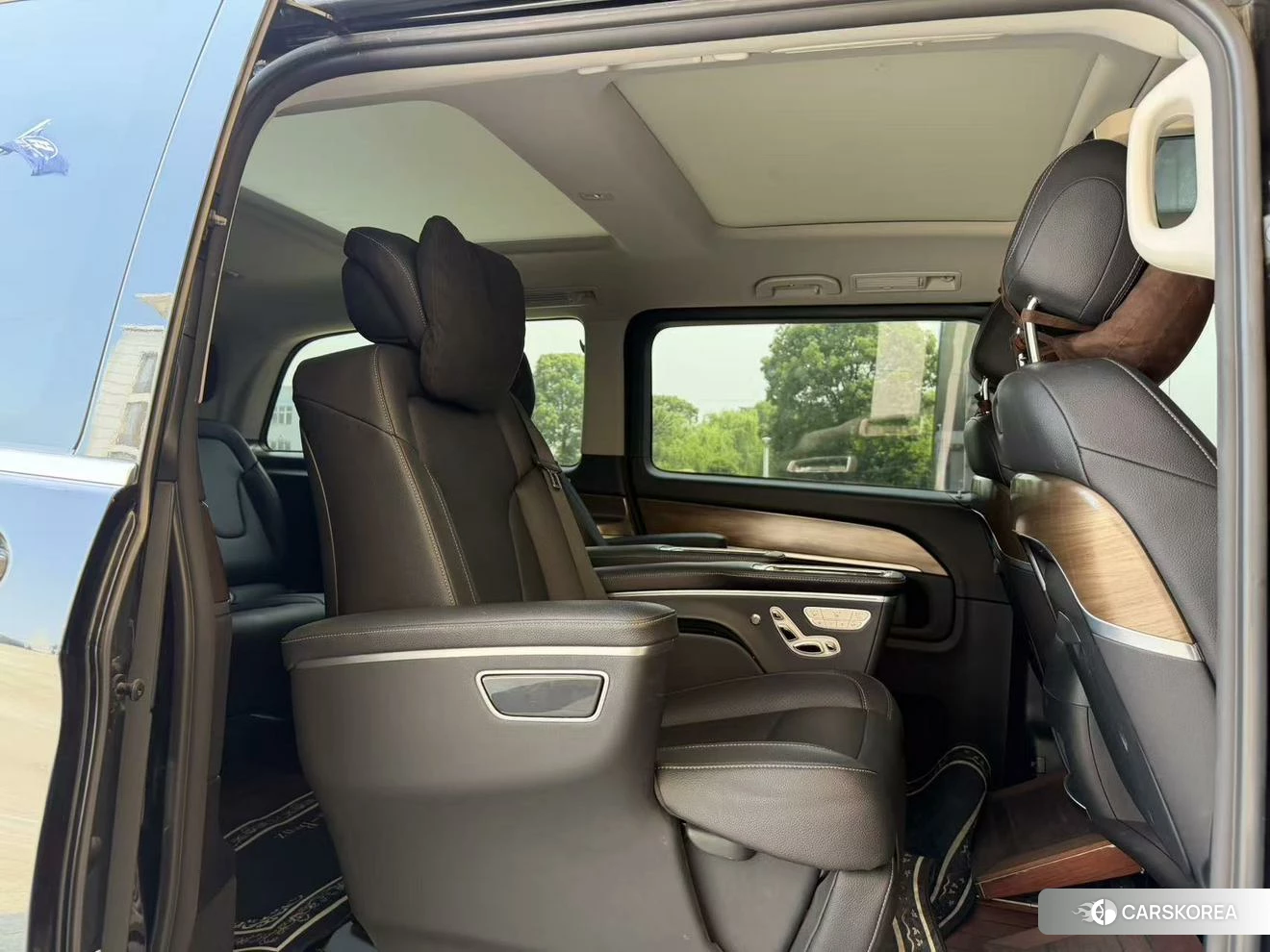 Mercedes-Benz V-class id 4461871 из Китая 8