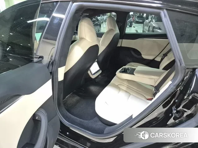 Tesla Model S id 3619004 из Кореи 13