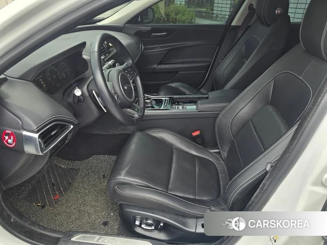 Jaguar XE id 4574100 из Кореи 14