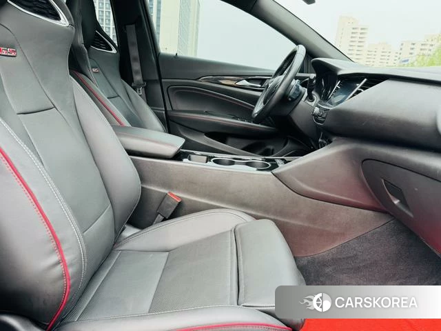 Buick Regal id 4240222 из Китая 9
