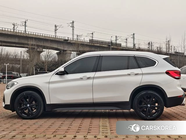 BMW X1 id 4275904 из Китая 12