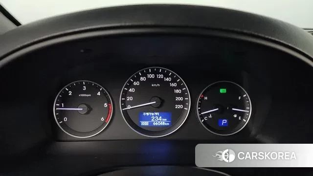 Hyundai The New Grand Starex id 3330456 из Кореи 18