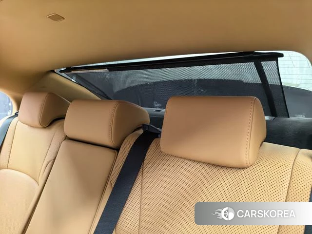 Lexus ES id 4365823 из Китая 9