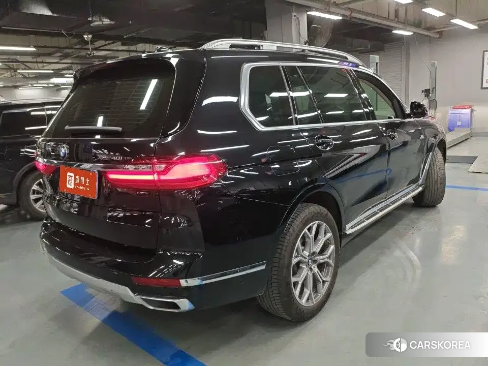 BMW X7 id 4546576 из Китая 8