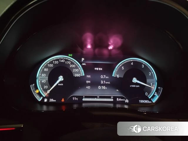 Genesis GV70 id 3806617 из Кореи 18