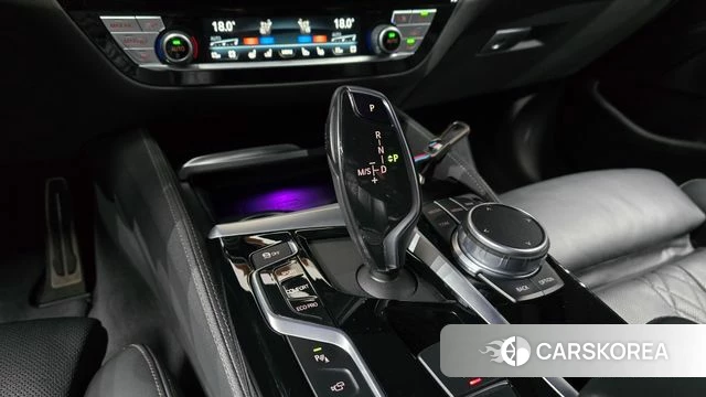 BMW 5 Series (G30) id 4447200 из Кореи 29