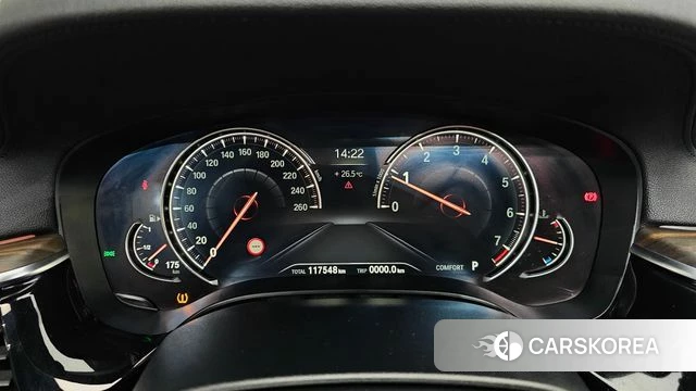 BMW 5 Series (G30) id 4746968 из Кореи 18