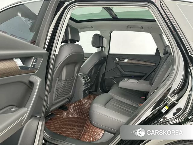 Audi Q5L id 4358969 из Китая 19