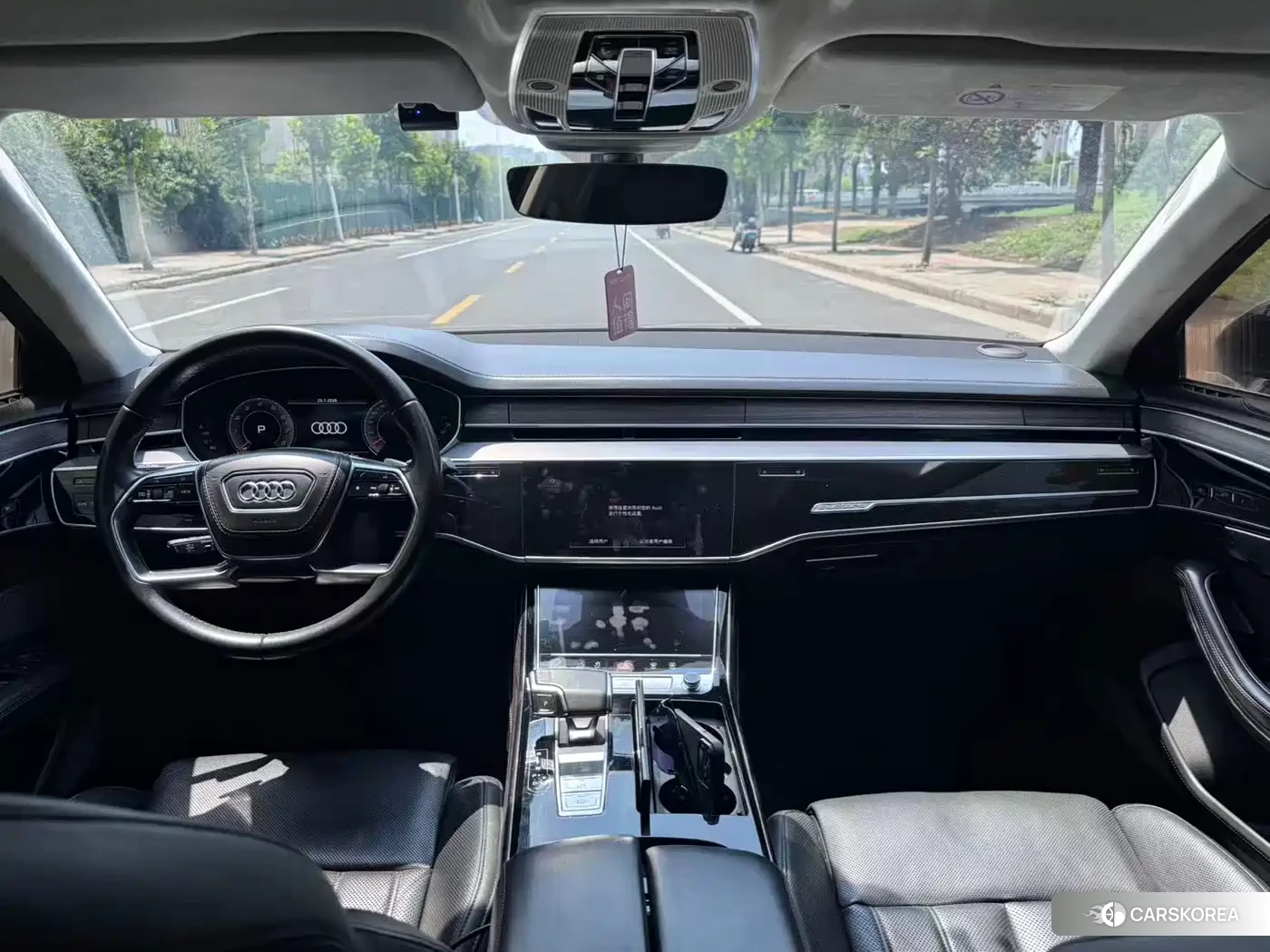 Audi A8 id 4628426 из Китая 8