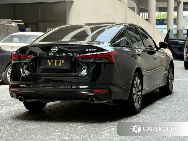 Nissan Teana id 4399695 из Китая 8