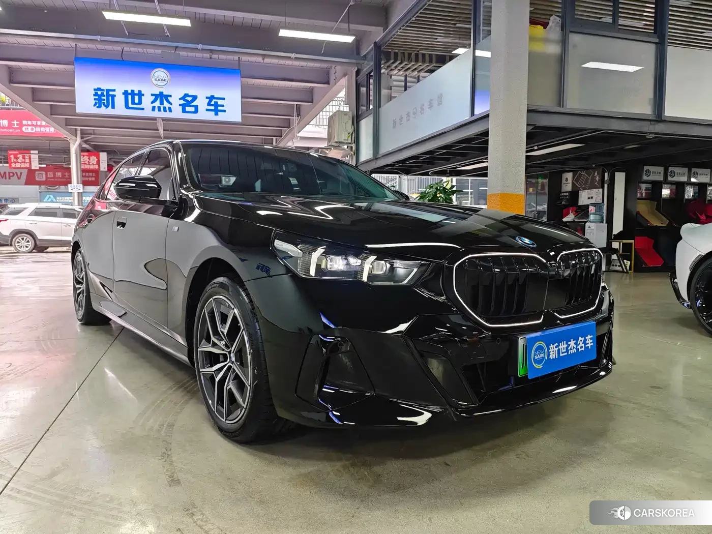 BMW i5 id 4606979 из Китая 11