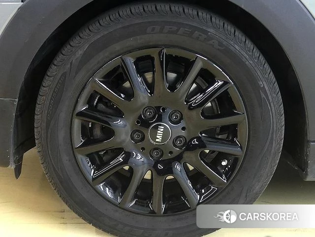 Mini Cooper S id 4600044 из Кореи 18