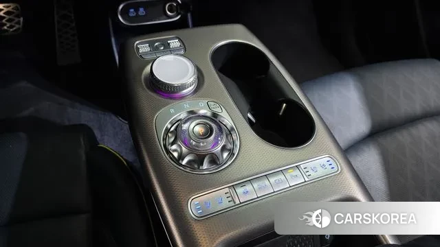 Genesis GV60 id 3488146 из Кореи 18