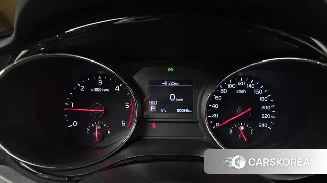 Kia The New Carnival id 3789642 из Кореи 18