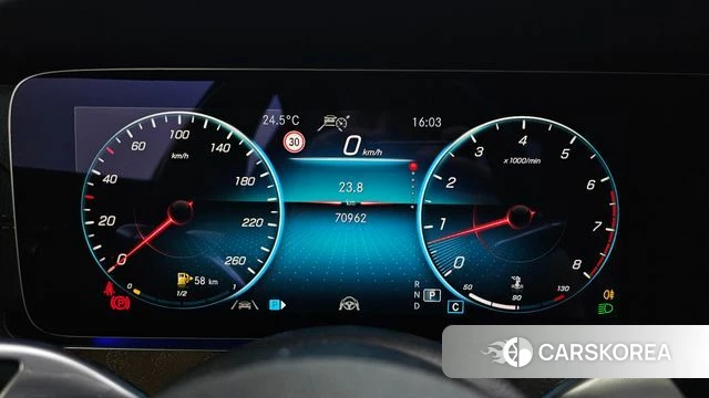 Mercedes-Benz E-Class W213 id 4416110 из Кореи 32