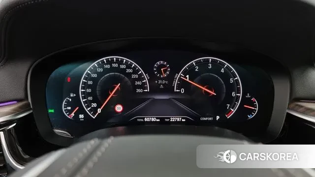 BMW 5 Series (G30) id 3071707 из Кореи 18