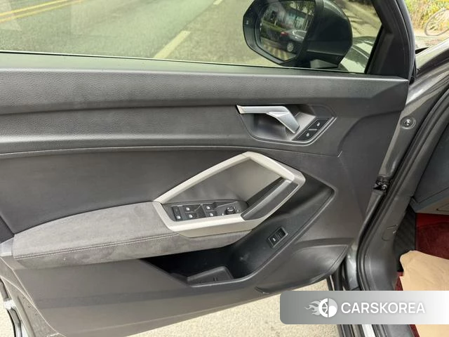 Audi Q3 id 4271358 из Китая 17