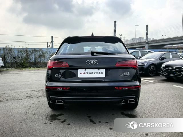 Audi Q5L id 4206944 из Китая 10