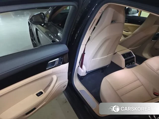 Porsche Panamera (971) id 3458979 из Кореи 10