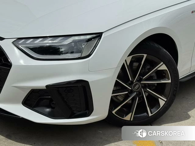 Audi A4L id 4348806 из Китая 13