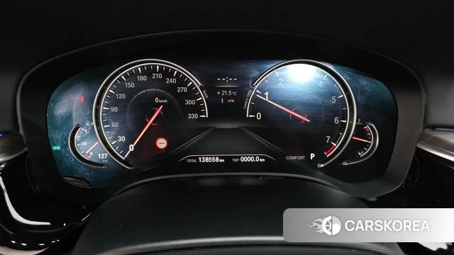 BMW 5 Series (G30) id 3917480 из Кореи 18