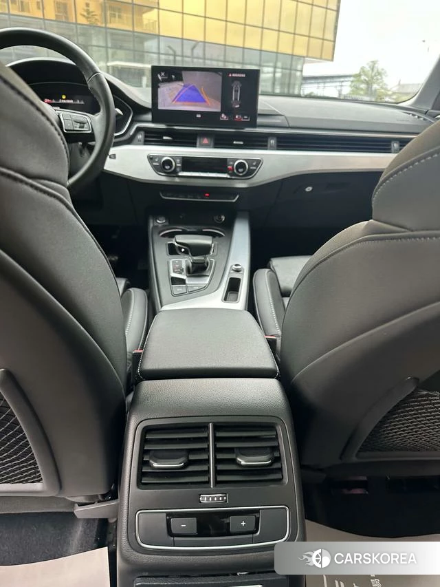 Audi A4L id 4298524 из Китая 21
