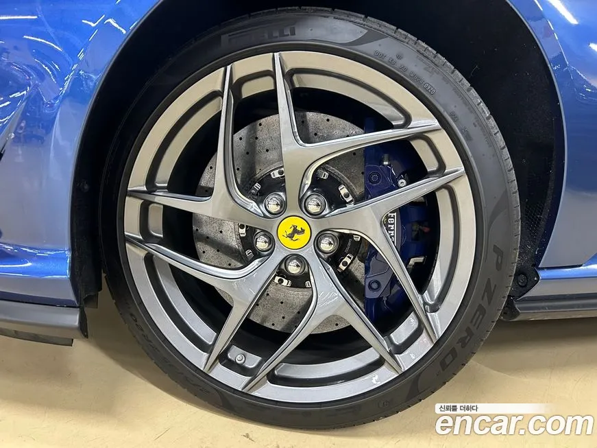 Ferrari 812 Superfast id 1121515 из Кореи 8