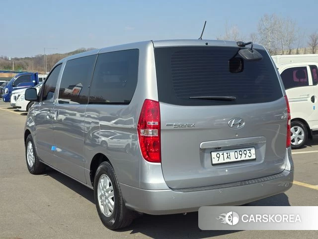 Hyundai The New Grand Starex id 3844951 из Кореи 18