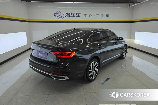 Volkswagen Sagitar id 4219996 из Китая 15