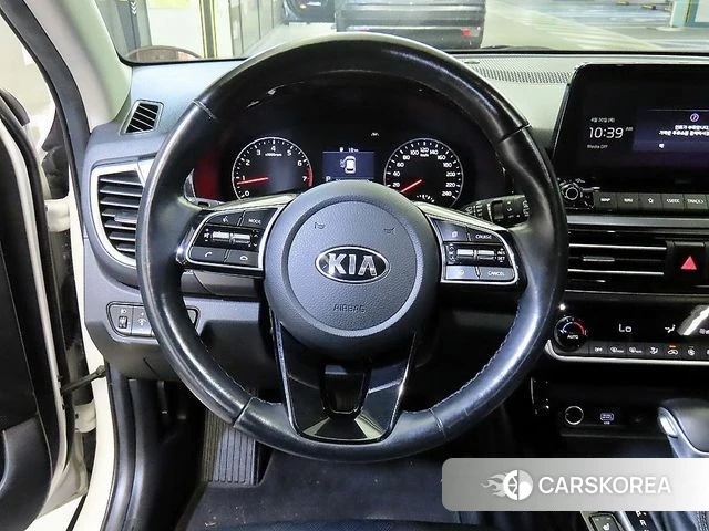 Kia Seltos id 4262782 из Кореи 18