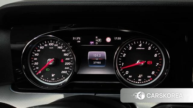 Mercedes-Benz E-Class W213 id 4708243 из Кореи 18