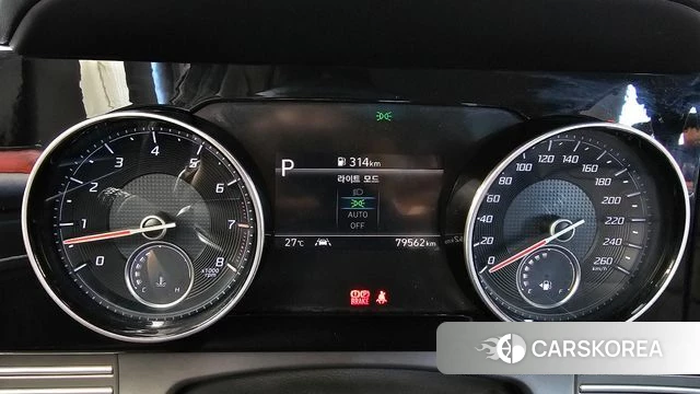 Hyundai The New Grandeur IG id 4769800 из Кореи 18