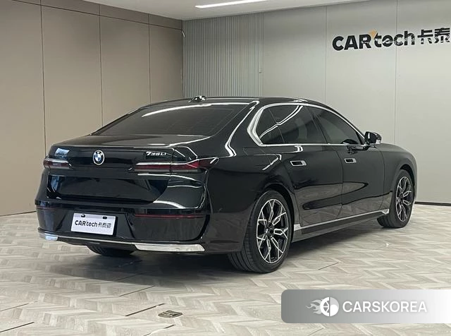 BMW 7 series id 4212534 из Китая 24