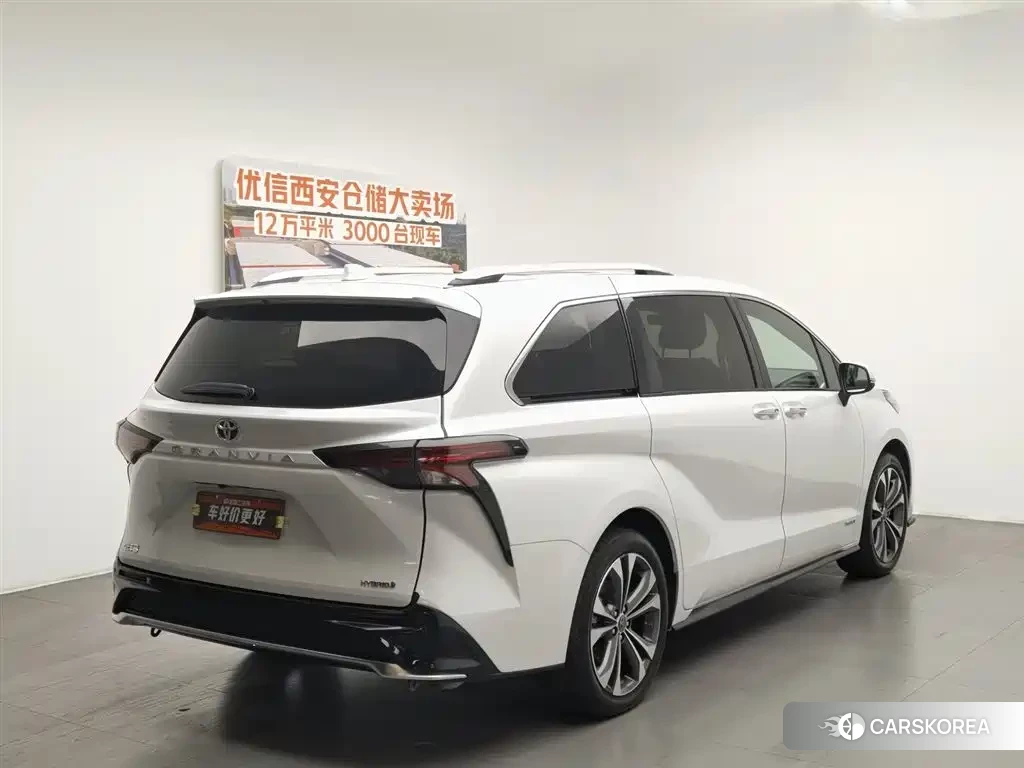 Toyota Grevia id 4577461 из Китая 22