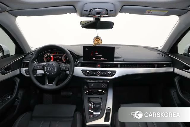 Audi A4L id 4348386 из Китая 18