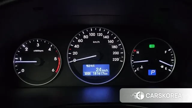 Hyundai The New Grand Starex id 3582336 из Кореи 18