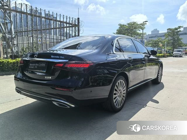 Mercedes-Benz E-class id 4358982 из Китая 11