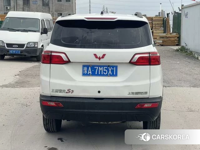 Wuling Automobile Wuling Hongguang S3 id 4238564 из Китая 10