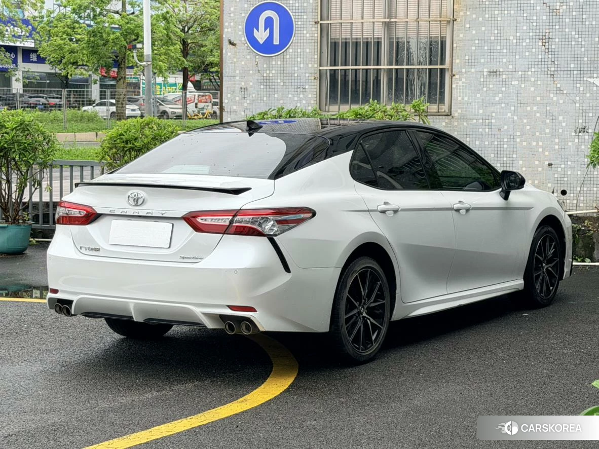 Toyota Camry id 4461584 из Китая 8